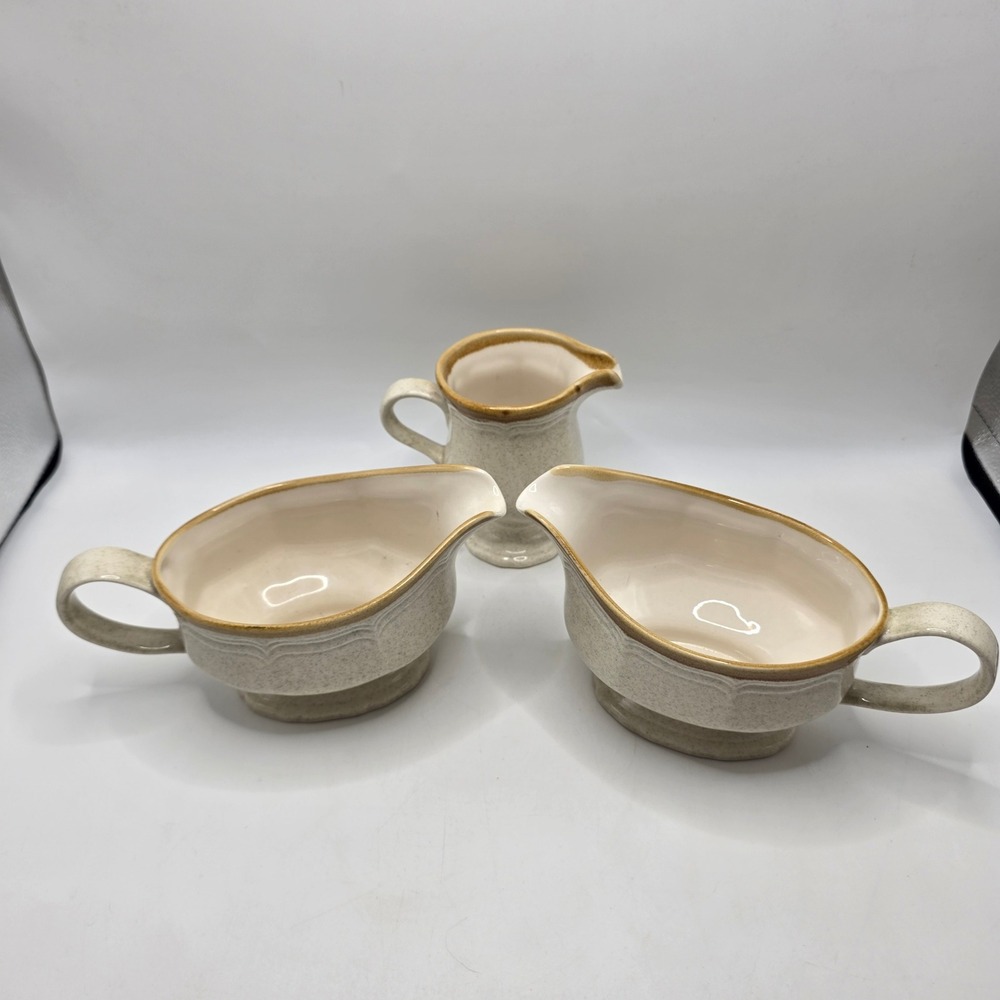 Mikasa Gravy Boat Creamer Set Speckled Tan Brown Rim Farmhouse Serving 3pc